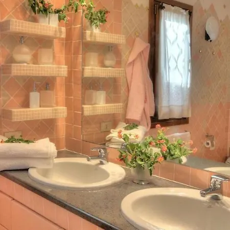 Astra Fronte Mare - *